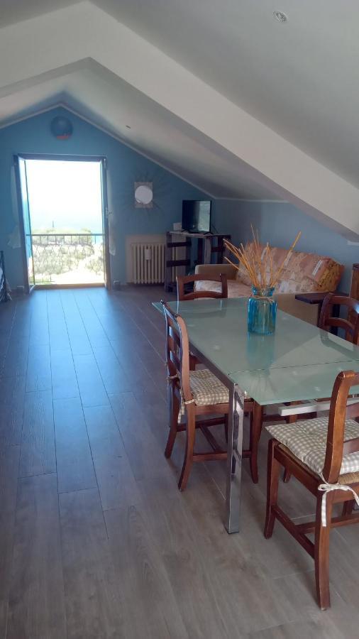 Mansarda A Noli Villa Kültér fotó